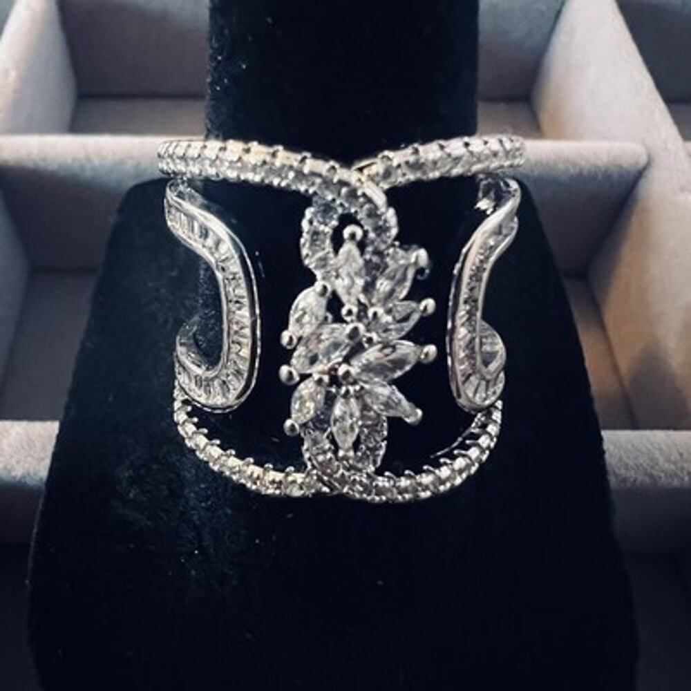 925 Sterling Silver Vintage Marquise CZ Floral Statement Ring, 7.5